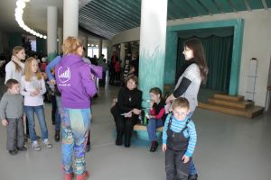 Поход в ТЮЗ с детьми из хосписа
